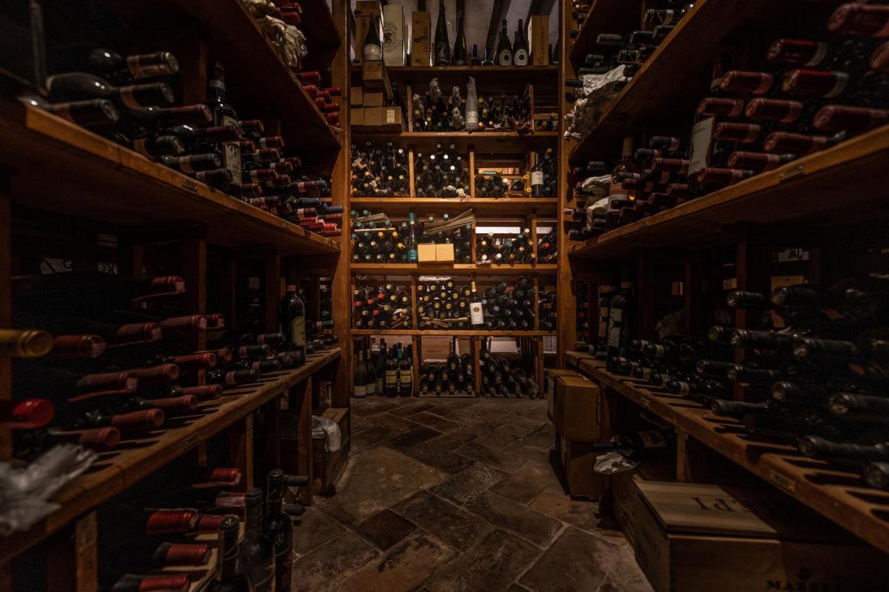 Marchese Del Grillo Hotel Fabriano Luaran gambar